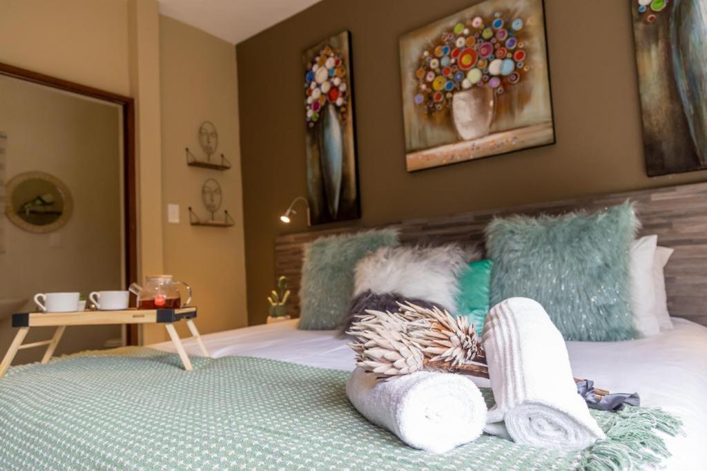 Mariu Upmarket Accommodation Mbombela ภายนอก รูปภาพ
